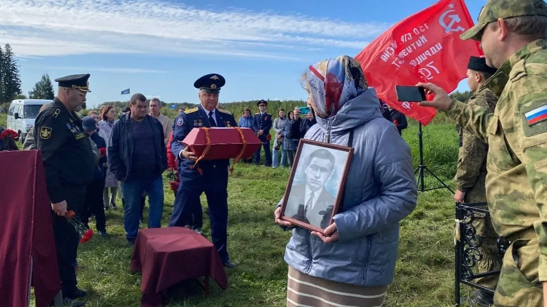 В Томской области захоронили останки красноармейца, погибшего во время ВОВ