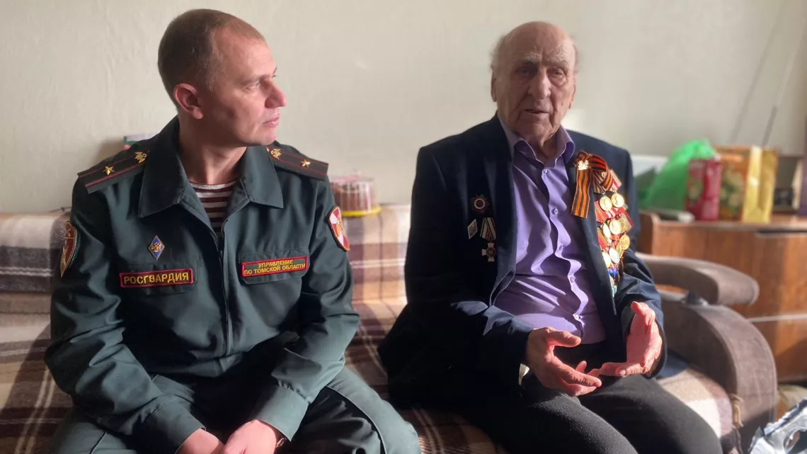 Томский ветеран ВОВ отметил свой 98-й день рождения