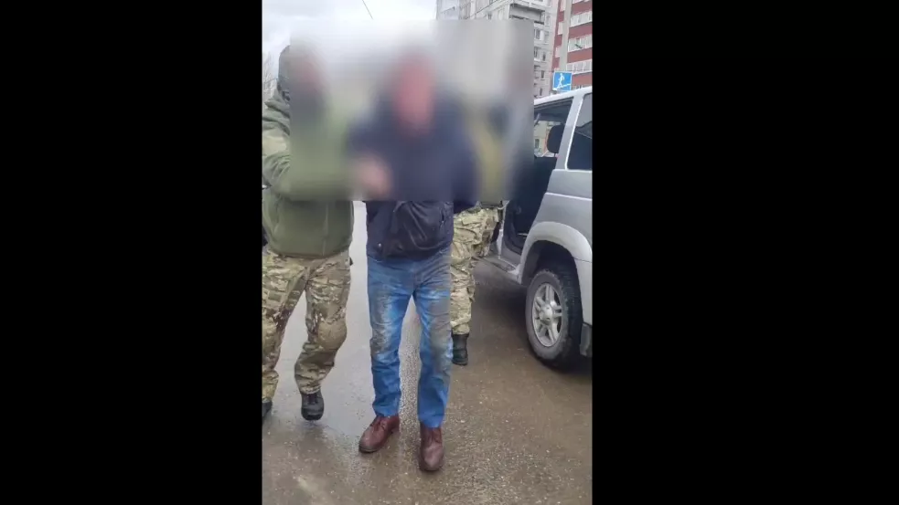 Опубликовано видео задержания криминального авторитета Мархинина в Томске