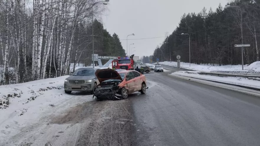 Годовалый ребенок попал в больницу в результате ДТП в Томске