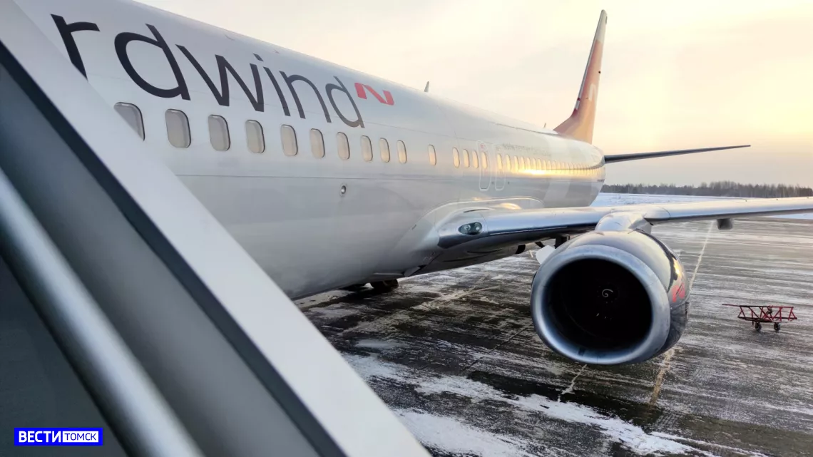 Рейс Томск — Москва приземлился в Ижевске из-за атаки дронов
