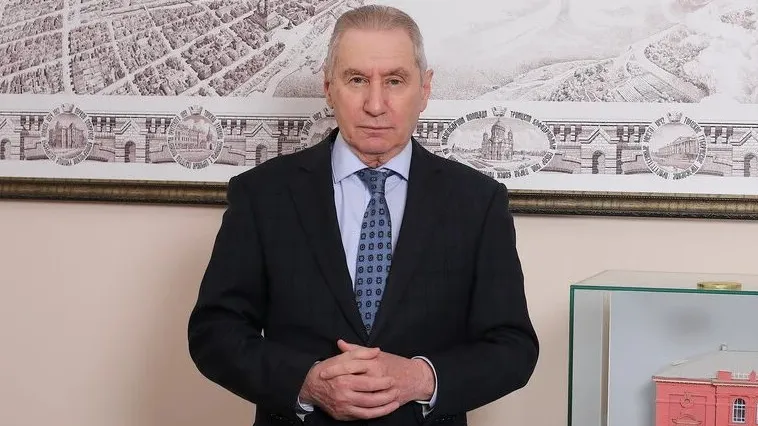 Фиктивный сотрудник, миллионы и СИЗО: что известно о жизни и смерти Владимира Вакса