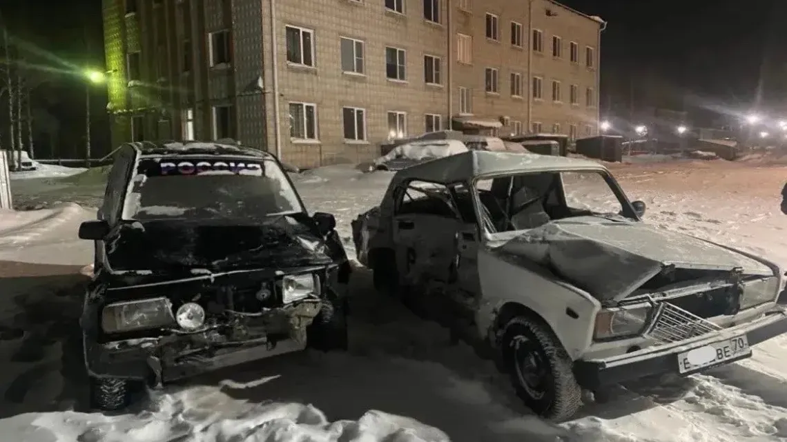 Томская прокуратура вступилась за пассажирку, выброшенную из машины в сугроб
