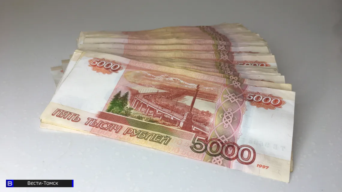 Адвокат обманул родителей погибшего бойца ради дорогого авто